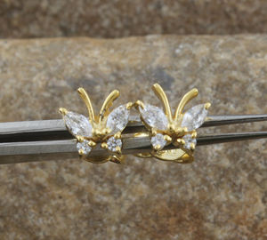 Pendientes de Plata de Ley 925 con Circonita Cúbica, Chapados en Oro de 18K, Joyería Minimalista para Mujer, Venta al por Mayor - Product Image 3