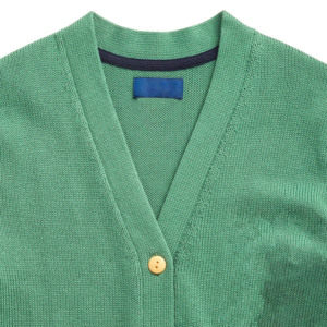 Crea tu Propio Cárdigan de Punto con Cuello en V de Alta Calidad Personalizado con el Logotipo de tu Hermandad/Fraternidad/Escuela/Universidad - Product Image 2