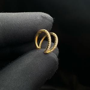 Manchette d'oreille en forme de conque ornée de diamants, en or massif 14 carats, style enveloppant sans perçage - Product Image 3
