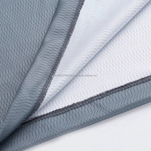 Vêtements de sport unisexes respirants de haute qualité fabriqués au Pakistan, ensembles d'uniformes de basket-ball, personnalisés, unis, séchage rapide, spandex/polyester personnalisés - Product Image 4