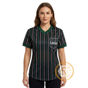 Alpha personnalisé |   T-shirt Kapa pour femmes - Col en V, manches courtes, 100 % coton, écologique, respirant, anti-plis, été - Product Image 1