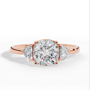 Meilleure bague trio taille coussin avec solitaire taille cœur en diamant de laboratoire Or 14K Vente en gros OEM Fabricant et fournisseur de bijoux fins - Product Image 1