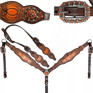 Juego de sillín inglés de cuero genuino ligero de Halloween FESTIVO INCLUYE Placa de pecho de cabeza y sillines para caballo occidental - Product Image 1