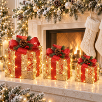 Ensemble de 3 décorations de boîte cadeau en fil métallique scintillant à piles avec nœud en ruban rouge et LED blanc chaud pour l'arbre de Noël