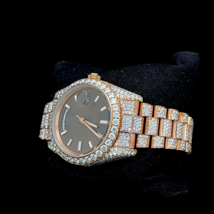 Reloj Premium Chocolate Face Rose Gold Buss Down Presi con caja, probador de diamantes, certificado VVS, reloj de moissanita con día y fecha. - Product Image 1