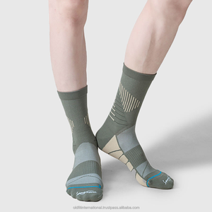 Chaussettes de sport en coton pour hommes de marque avec logo personnalisé de haute qualité Nouvelle tendance Chaussettes de sport unisexes colorées pour adultes Caractéristique antibactérienne - Product Image 2