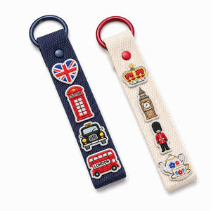 ป้ายกุญแจปักลายตามสั่ง พร้อมแผ่นตกแต่งลายฮาโลวีน และตะขอโลหะ - Product Image 3
