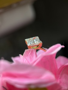 Bague en or blanc élégante de qualité supérieure avec diamants certifiés IGI, diamants taille radiant en rhodium, pour usage quotidien, cadeau de mariage de luxe, spécial - Product Image 1