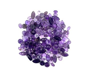 Lote de gemas sueltas de amatista natural en cabujón de formas mixtas de 4-9 mm para la fabricación de joyería artesanal. - Product Image 6