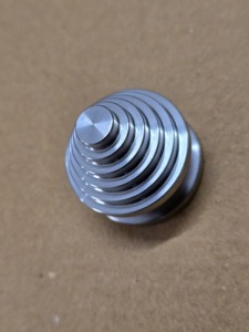 Polea de Latón Mecanizada con CNC de Precisión - Poleas Industriales Personalizadas con Electroerosión por Hilo para Maquinaria y Transmisión - Product Image 6