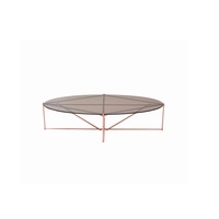 Table basse contemporaine en métal noir avec plateau en marbre, style moderne et minimaliste, durable, pièce maîtresse pour salon, mobilier tendance, décoration d'intérieur