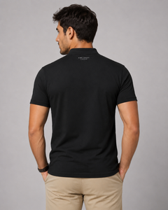 Camisa de Manga Corta Negra para Hombre Vibe Craft Clothing, Camisa Oxford Estampada de Algodón Tejido Transpirable, Diseño Casual Elegante con Logotipo Frontal - Product Image 4