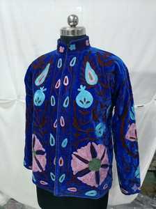 Veste brodée Suzani bleue de qualité supérieure pour femmes, broderie florale inspirée de l'Ouzbékistan, style velours, vêtements de créateur tendance - Product Image 5