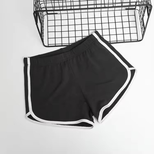 Shorts cargo pour femmes en coton et viscose, personnalisés, pour l'été, la gym, le yoga, les entraînements, décontractés, noirs, plusieurs couleurs, sexy, avec bande latérale - Product Image 4