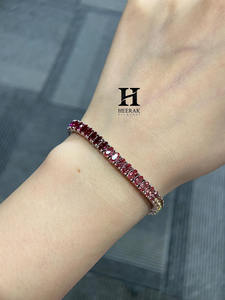 Pulsera de tenis de zafiro arcoíris en oro blanco de 14K con diamantes cultivados en laboratorio multicolor para mujer - Product Image 5