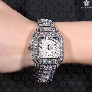Montre mécanique de luxe Charm Jewels en acier inoxydable, boîtier carré 40 mm, étanche 10 bars, date automatique, accents diamantés, bouton poussoir - Product Image 1
