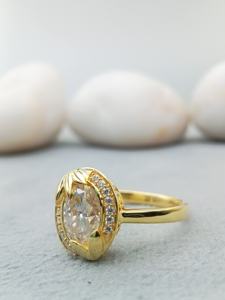 Anillo de Compromiso Solitario para Mujer, Oro Sólido de 14k, Diamante Ovalado de 2ct, Corte VVS, Engaste de Puntas Clásico, con Certificado IGI - Product Image 4