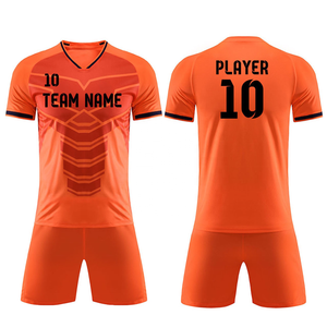 Uniformes de football pour adultes de meilleure qualité avec logo personnalisé Vente en gros de chemises et shorts de football Vêtements d'entraînement bon marché - Product Image 3