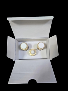Sérums coréens éclaircissants anti-âge ILUTINE au collagène d'escargot, vitamine C, arbutine et or 24 carats, pour peaux irrégulières, véganes - Product Image 2