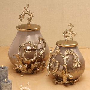 Recipientes de Almacenamiento de Lujo para Cocina, Frascos con Tapas Decorativas, Modernos y Elegantes, de Metal Blanco con Detalles Dorados - Product Image 2