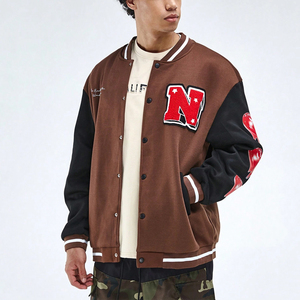 Chaqueta Varsity Vintage Marrón para Hombre, Chaqueta Bomber con Mangas Negras y Bordado de Letras, Chaqueta de Béisbol Casual de Dos Tonos - Product Image 1