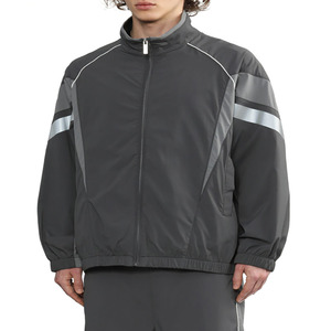 เสื้อแจ็คเก็ตแทร็คสตรีทแวร์ Y2K แบบยูนิเซ็กซ์สั่งทำขายส่ง คอสูง ซิปแบบแผง ป้องกันลม พร้อมแถบสะท้อนแสงที่แขนเสื้อ - Product Image 6