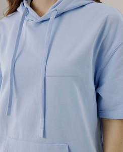 Vente en gros de sweats à capuche d'hiver conçus sur mesure pour femmes tissu tricoté léger à la mode décontracté solide sweats à capuche tricotés pour femme - Product Image 5