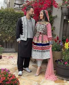 ชุดเดรสสไตล์อัฟกันคูชีสำเร็จรูปสำหรับผู้หญิง ความยาวระดับเข่า พร้อมเสื้อกั๊กเข้าชุดสำหรับผู้ชาย รุ่นปี 2026 แบบสั่งทำพิเศษ - Product Image 2