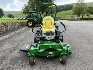 Tondeuse autoportée à rayon de braquage zéro John Deere Z994R, tondeuse autoportée commerciale à essence de 62 pouces - Product Image 3