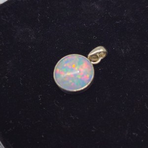 สร้อยคอเงินแท้ประดับโอปอลไฟแฟนซี จี้โอปอลเอธิโอเปีย NIKHIL GEMS สไตล์วินเทจ สำหรับงานหมั้น ขายส่ง OEM ผู้ส่งออก - Product Image 5