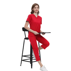 Low MOQ Short Sleeved V-neck Hospital Nurse Uniform <b>Set</b> Customized Basic Split Medical <b>Scrubs</b> <b>Set</b> - Product Image 2