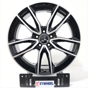 Cerchi Originali Xywheel 19 Pollici A2054010701 7.5Jx19 ET33/8.5Jx19 ET52 OEM per <span class=keywords><strong>Mercedes</strong></span>-Benz AMG Classe C C43 W205 <span class=keywords><strong>S205</strong></span> - Product Image 1