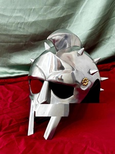 Casco de Gladiador Maximus, Armadura Romana Antigua Moderna con Púas para Cosplay y Exhibición, Disfraz Metálico - Product Image 2