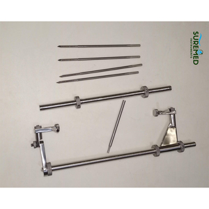 ชุดอุปกรณ์ดึงกระดูกต้นขา SureMed Instruments ครบชุด ทำจากสแตนเลสสตีล ใช้ซ้ำได้ แบบแมนนวล สำหรับโรงพยาบาล ระดับทางการแพทย์ Class I ได้รับการรับรองมาตรฐาน CE - Product Image 1