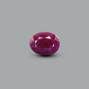 Handcrafted 6.5 Carat Oval Cut Natural African Ruby Loose Gemstone for Fine Jewelry - Product Image 1