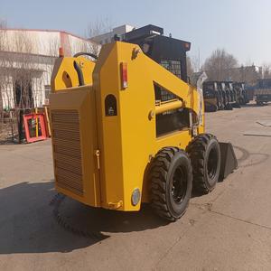 Cargadora Compacta de Alto Rendimiento para Remoción de Nieve con Motor WEICHAI JC100, Capacidad de 1200 kg, Cabina Cerrada, Funcionamiento Suave - Product Image 5