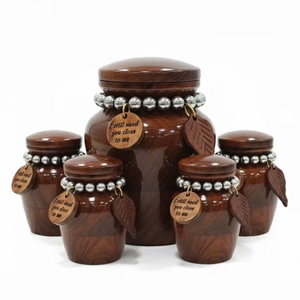 Urne funéraire personnalisée en bois avec couvercle, fermeture sécurisée, urne à cendres, urne funéraire moderne en bois, souvenir funéraire artisanal - Product Image 2