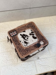 Hand Tooled Leather Big Size Jewelry Storage Box Organizer Handmade <b>Makeup</b> Box Square Fashionable Cute Cowhide Organizer Box - Product Image 5