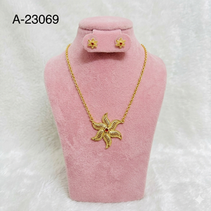 MOLL JEWELLERS - Conjunto de Collar y Pendientes Florales de Aleación de Zinc Chapado en Oro de 24K, Estilo Indio, con Circonitas, Certificado por Terceros, para Bodas - Product Image 4