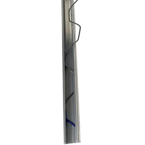 Perfil de Acero Galvanizado de Alta Calidad de 2m con Canal de Bloqueo de Película y Alambre Ondulado para Fijación Segura de Película de Polietileno para Invernaderos y Agricultura - Product Image 1