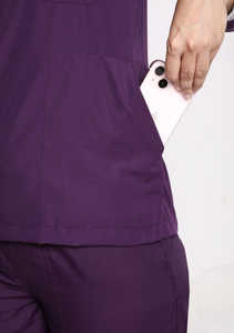 ชุดยูนิฟอร์มพยาบาลสำหรับผู้หญิง แบบขายส่ง สกรีนโลโก้ได้ตามต้องการ ชุดทำงานแบบยืดหยุ่น เสื้อและกางเกง สำหรับโรงพยาบาล คลินิกเสริมความงาม - Product Image 3