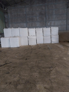 ขี้เลื่อยเวียดนามอัดก้อนสำหรับรองนอนสัตว์ - Product Image 3