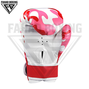 Gants de boxe en PU durables, tendance, bien vendus, faits à la main, avec logo personnalisé, pour une protection et un confort améliorés. - Product Image 5