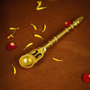 Cucharas Vasur Dhara Homam, Cucharas Tradicionales de Madera para Rituales Homan Havans Pooja, Juego de 2 Cucharas Vedicas para Ofrendas Rituales - Product Image 3