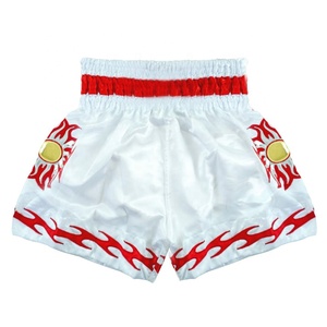 Pantalones Cortos de Muay Thai Personalizados con Sublimación 100% Poliéster para Hombre y Mujer - Ligeros, Transpirables y de Corte Holgado - Product Image 2