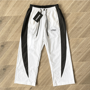Custom Manufacturers Nylon Jacket and Nylon Tracksuit Pants Joggers 3m <b>Reflective</b> Windbreaker Sweatsuit Tracksuit for Men - Product Image 3