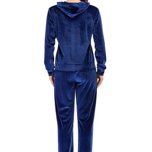 Conjunto Deportivo para Mujer al por Mayor de Outfitize International, 2 Piezas, Algodón de Bambú Ultra Suave, Marca Personalizada, Ropa Ecológica al por Mayor - Product Image 1