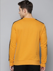 Sudadera Amarilla de Cuello Redondo para Hombre, Corte Regular, Logotipo Estampado, Informal, Tejida, 100% Algodón, para Otoño - Product Image 3