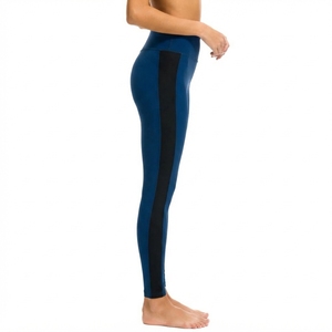 Wholesale Women's Casual Breathable Thick High Waist <b>Fleece</b> Lined Seamless Winter <b>Leggings</b> High Quality - Product Image 2