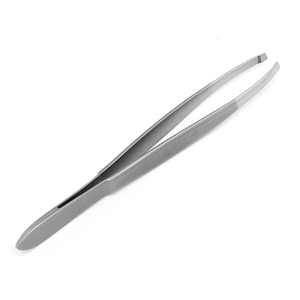 Pince à épiler professionnelle à pointe inclinée avec étui en cuir PU, outil de beauté en acier inoxydable personnalisé, vente en gros OEM - Product Image 1
